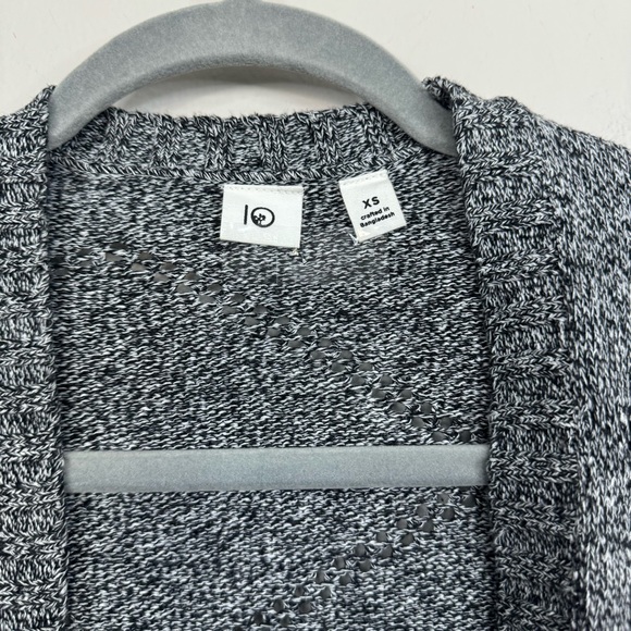 Tentree Anoba Organic Cotton Open Front Pointelle Cardigan Black and White XS - Picture 4 of 10